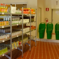 Emporio solidale, la prefettura dona mascherine e guanti per gli operatori