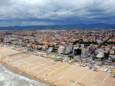 Rimini senza personale degli alberghi nell’estate dei record turistici