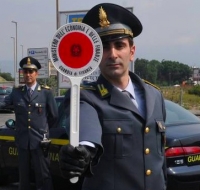 Discariche abusive di auto, Gdf sequestra e denuncia
