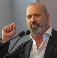 Bonaccini: la sanità del territorio ci ha salvati