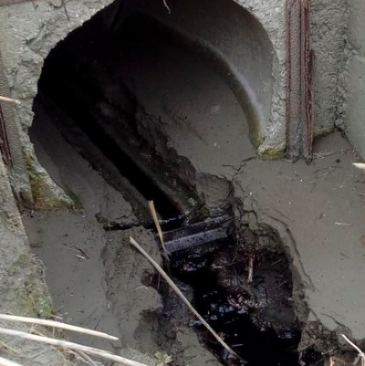 Macchia nera in torrente a San Vito