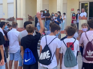 Scuole Karis, ieri l’anteprima della ripartenza per le prime dei licei