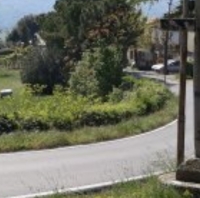 Trattore si ribalta, morto agricoltore