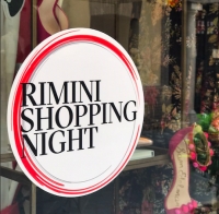 Rimini shopping night torna tutti i mercoledì sera
