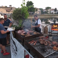 Spina si infiamma contro le rustide sul Ponte di Tiberio