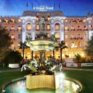 Matrimoni anche a Castel Sismondo, teatro Galli e Grand Hotel: Rimini sempre più wedding destination