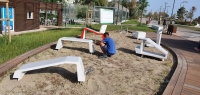 Parco del mare: aree fitness e panchine arcobaleno