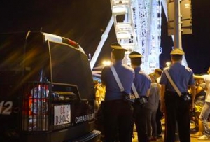 Rapina con morso a orecchio, arrestato