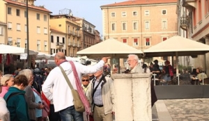 Frisoni all&#039;attacco: senza dehors avremo una città morta