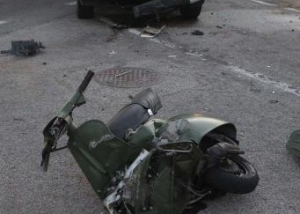 Tolemaide, scontro tra Autocarro e Vespa, un morto