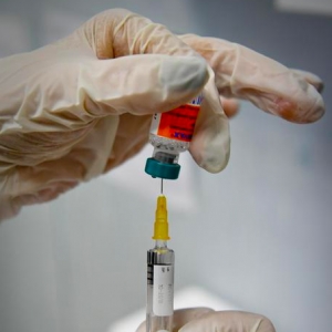Vaccini: minacce via Fb al sindaco